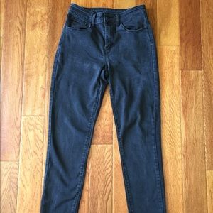 Levi’s High Rise Faded Black Skinny